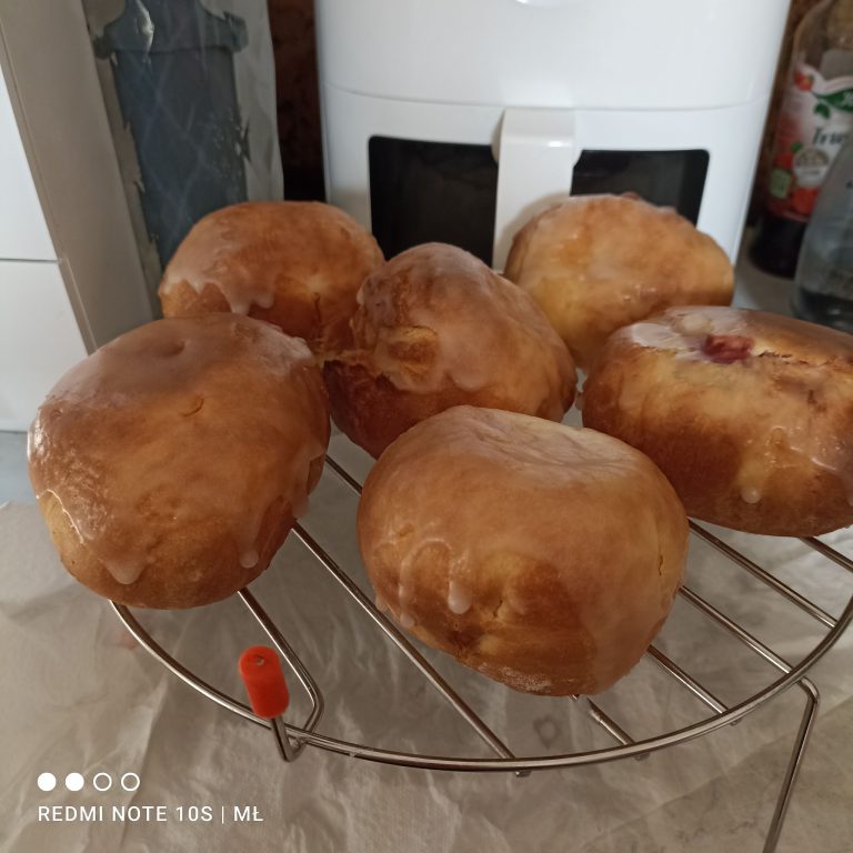 Pączki z Air Fryera 🥰 Przepis z Cookidoo na pączki pieczone . Pączki pieczone