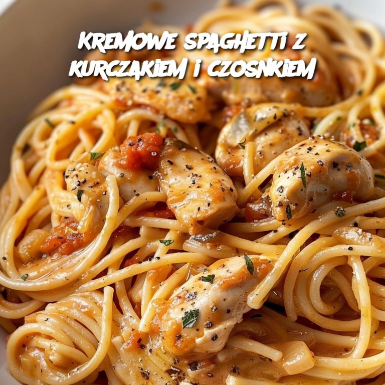 Kremowe spaghetti z kurczakiem i czosnkiem